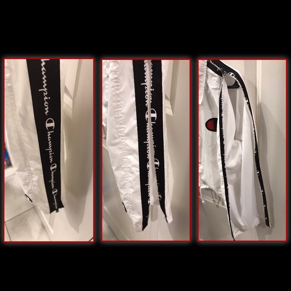 CHAMPION- Zippertape Cropped Coaches Jacket - Picture 7 of 8